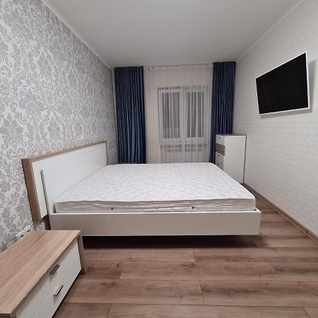 127-Avenue Apartment 체르니우치 외부 사진